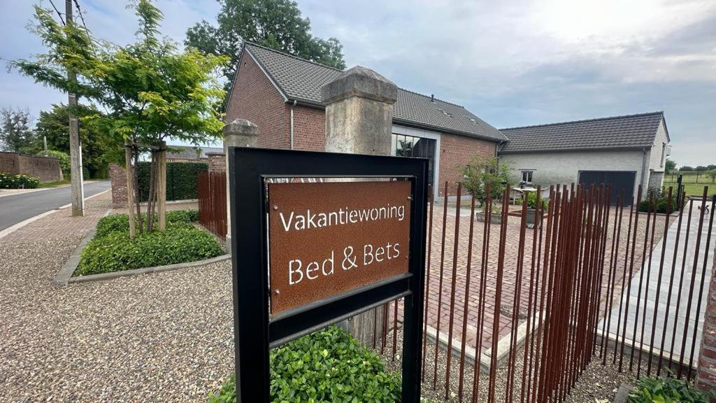 Bed & Bets! Villa Geetbets Exterior foto